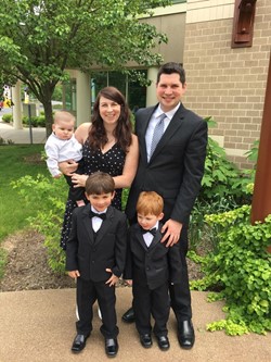 picture of couple and 3 kids